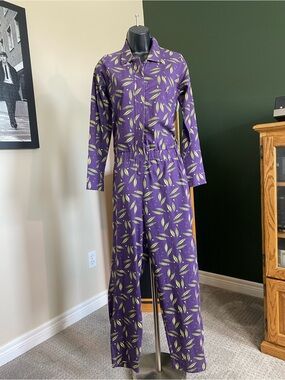 Compañia Fantastica purple jumpsuit pea‎ print cotton button up